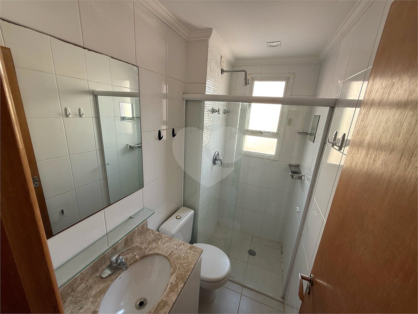 Apartamento à venda com 3 quartos, sendo 1 suíte,  em Baeta Neves, São Bernardo do Campo, SP