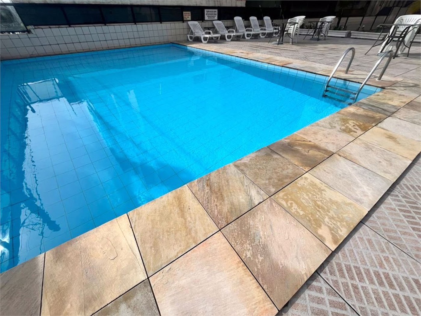 Apartamento com 1 dormitório à venda, 52 m² por R$ 281.000,00 - Jardim Três Marias - Guarujá/SP