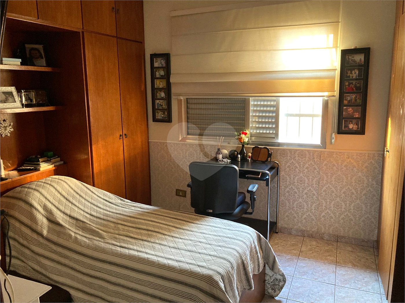 Sobrado à venda com 3 quartos, sendo 1 suíte, em Chora Menino, São Paulo, SP