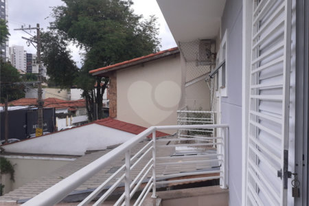 Sobrado à venda com 3 suítes em Vila Vitório Mazzei, São Paulo, SP