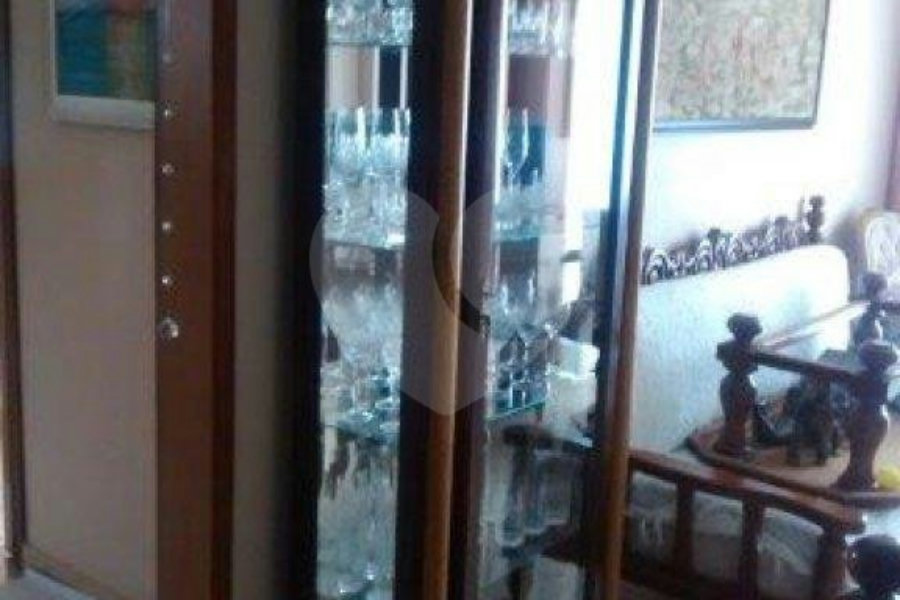 Apartamento à venda com 2 quartos, sendo 1 suíte, em Vila Tupi, Praia Grande, SP