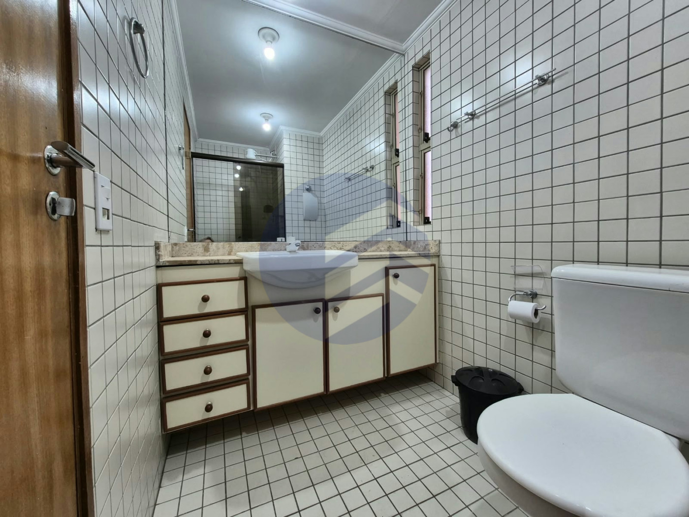 Apartamento à venda com 3 quartos, 1 banheiro e 1 vaga próximo à USP