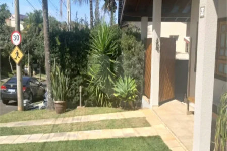 Casa à venda com 3 quartos, sendo 2 suítes,  em Vila Faustina II, Valinhos, SP