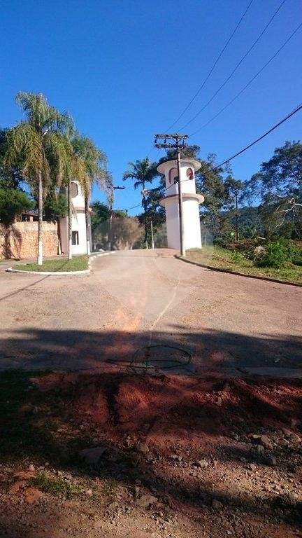 Casa à venda com 3 quartos, sendo 2 suítes, em Jardim Mairiporã, Mairiporã, SP
