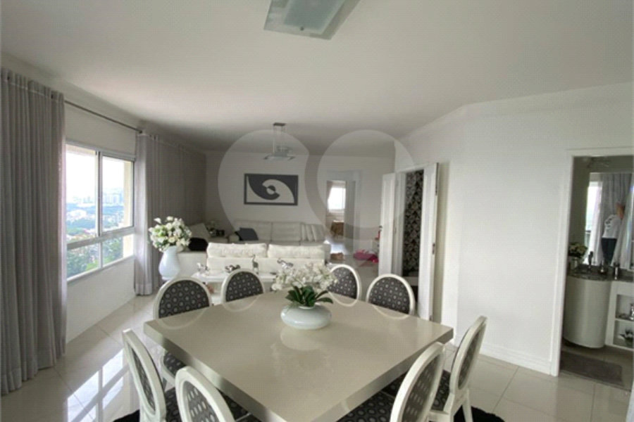 Apartamento à venda com 3 suítes em Santana, São Paulo, SP