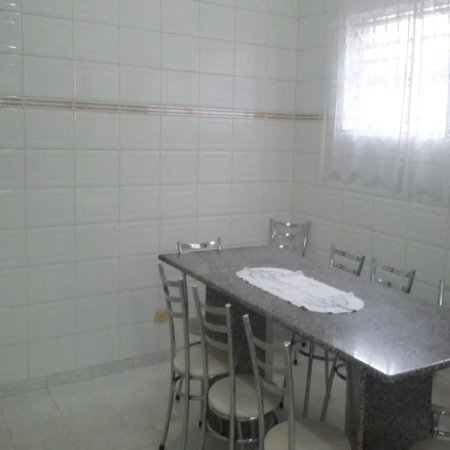 Casa à venda com 3 quartos, sendo 1 suíte, em Jardim Pinheiros, São Paulo, SP