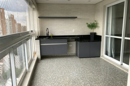 Apartamento à venda com 3 suítes em Vila Andrade, São Paulo, SP