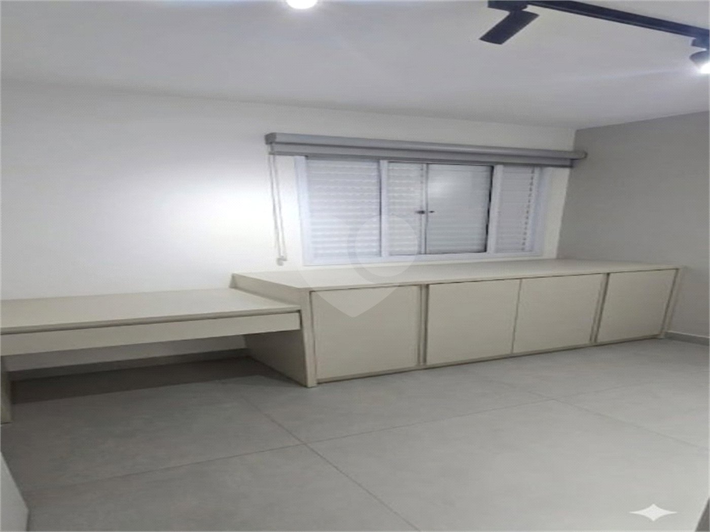 Apartamento à venda com 3 quartos, sendo 1 suíte, em Vila Guilherme, São Paulo, SP