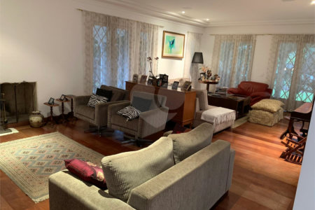 Casa à venda ou para alugar com 4 suítes no condomínio Residencial Parques das Magnólias, São Paulo - SP