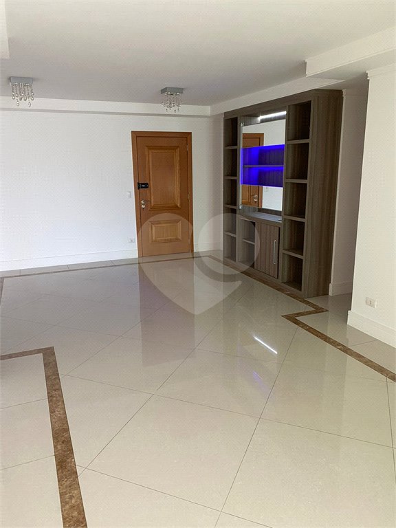 Apartamento à venda com 3 quartos, sendo 1 suíte,  em Santana, São Paulo, SP