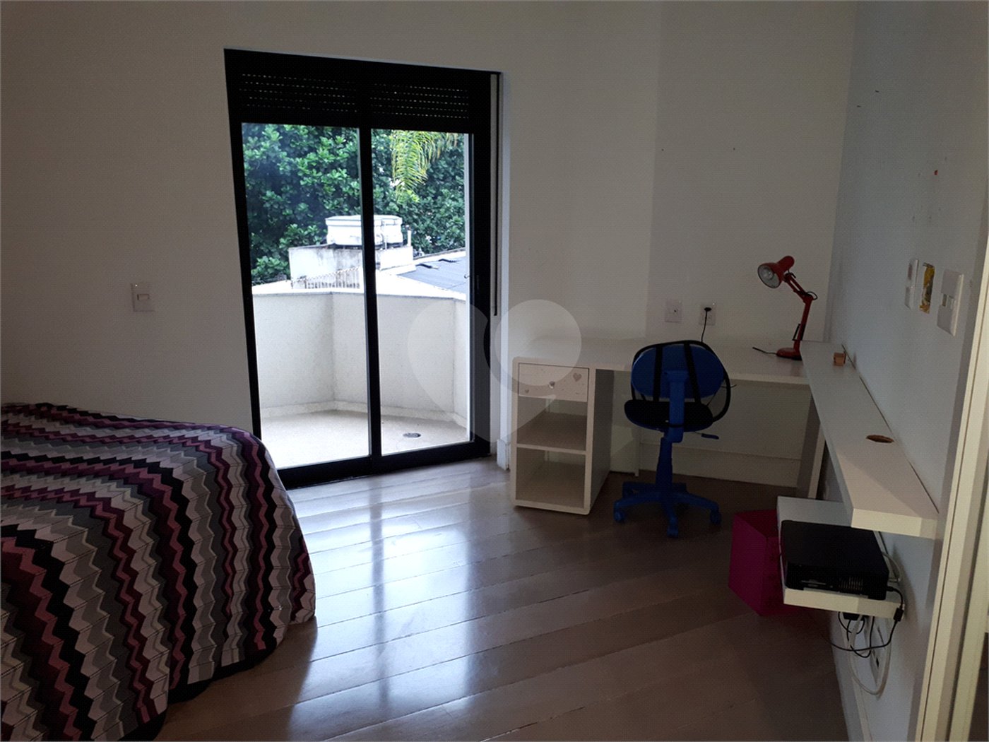 Apartamento à venda com 4 quartos, sendo 3 suítes, em Campo Belo, São Paulo, SP