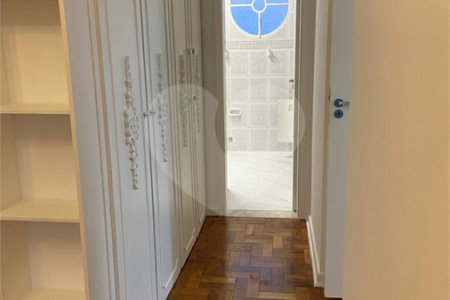 Apartamento à venda com 3 quartos, sendo 1 suíte, no Centro, Santo André, SP