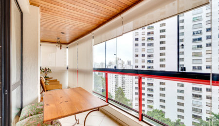 Apartamento à venda com 4 quartos, sendo 2 suítes,  em Morumbi, São Paulo, SP
