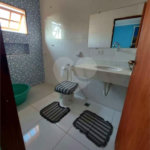 Casa à venda com 4 quartos, sendo 3 suítes,  no Centro, Bom Jesus dos Perdões, SP