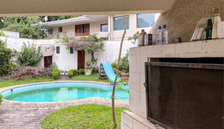 Casa à venda com 5 quartos, sendo 3 suítes,  em Brooklin, São Paulo, SP