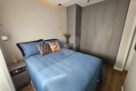 Apartamento à venda com 3 quartos, sendo 1 suíte,  em Brás, São Paulo, SP