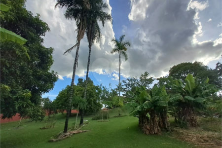 Casa à venda com 3 quartos, sendo 1 suíte, no condomínio Residencial Vale das Laranjeiras, Indaiatuba - SP