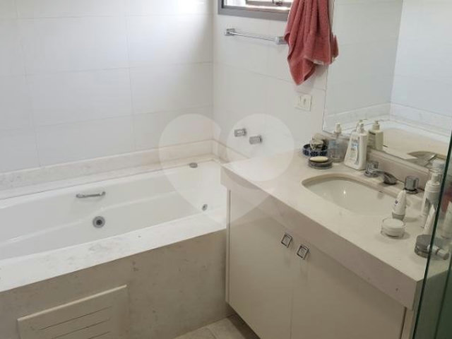 Apartamento à venda com 3 quartos, sendo 1 suíte,  em Santana, São Paulo, SP