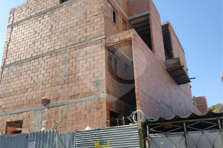 Apartamento à venda com 2 quartos em Vila Nivi, São Paulo, SP