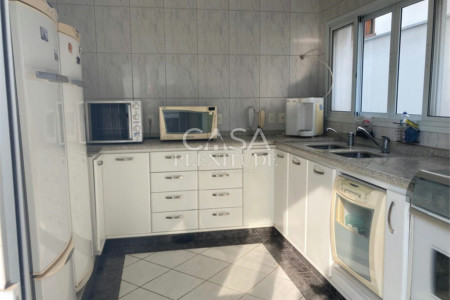 Casa em condomínio à venda com 4 quartos, sendo 3 suítes, em Aparecidinha, Sorocaba, SP