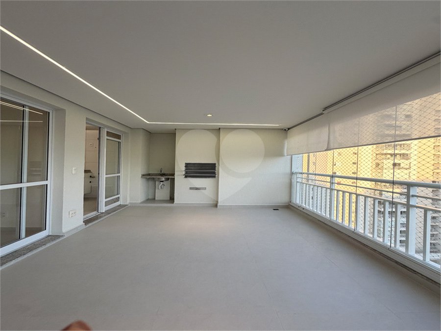 Apartamento para alugar com 2 quartos, sendo 1 suíte,  em Vila Suissa, Mogi das Cruzes, SP