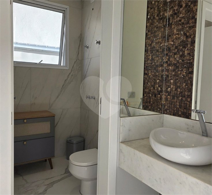 Casa à venda com 6 quartos, sendo 3 suítes, no condomínio Ibiti Royal Park, Sorocaba - SP