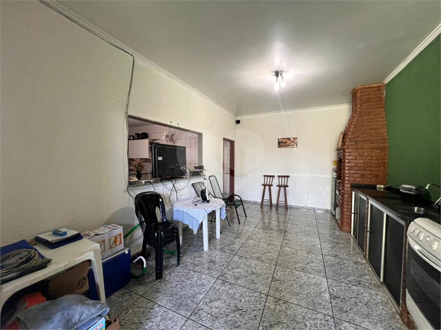 Casa à venda com 2 quartos, sendo 1 suíte, em Vila Barth, Itapetininga, SP