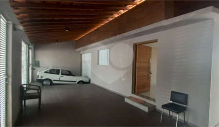 Casa Térrea à venda com 4 quartos, sendo 3 suítes,  em Vila Galvão, Guarulhos, SP