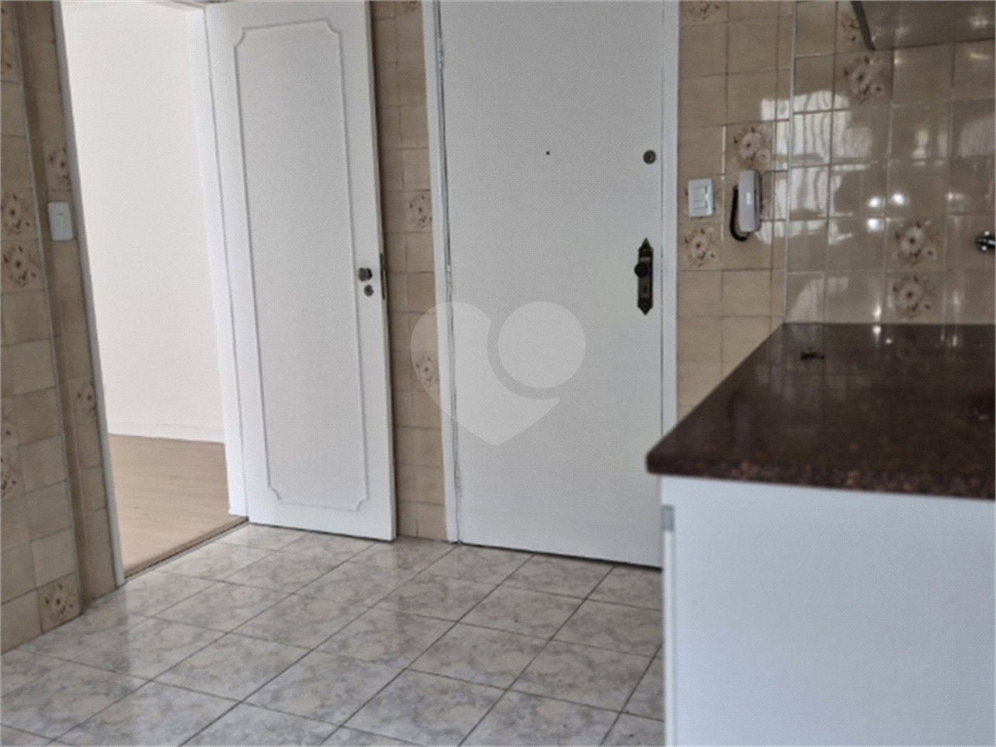 Apartamento à venda com 3 quartos, sendo 1 suíte,  em Santana, São Paulo, SP