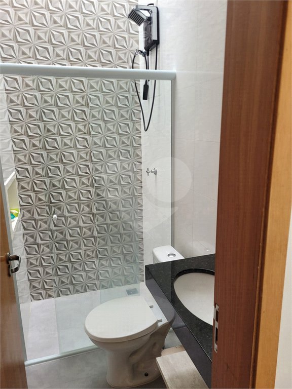 Sobrado à venda com 3 quartos, sendo 1 suíte,  em Vila Marari, São Paulo, SP