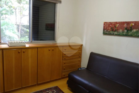 Apartamento à venda com 3 quartos, sendo 1 suíte,  em Real Parque, São Paulo, SP