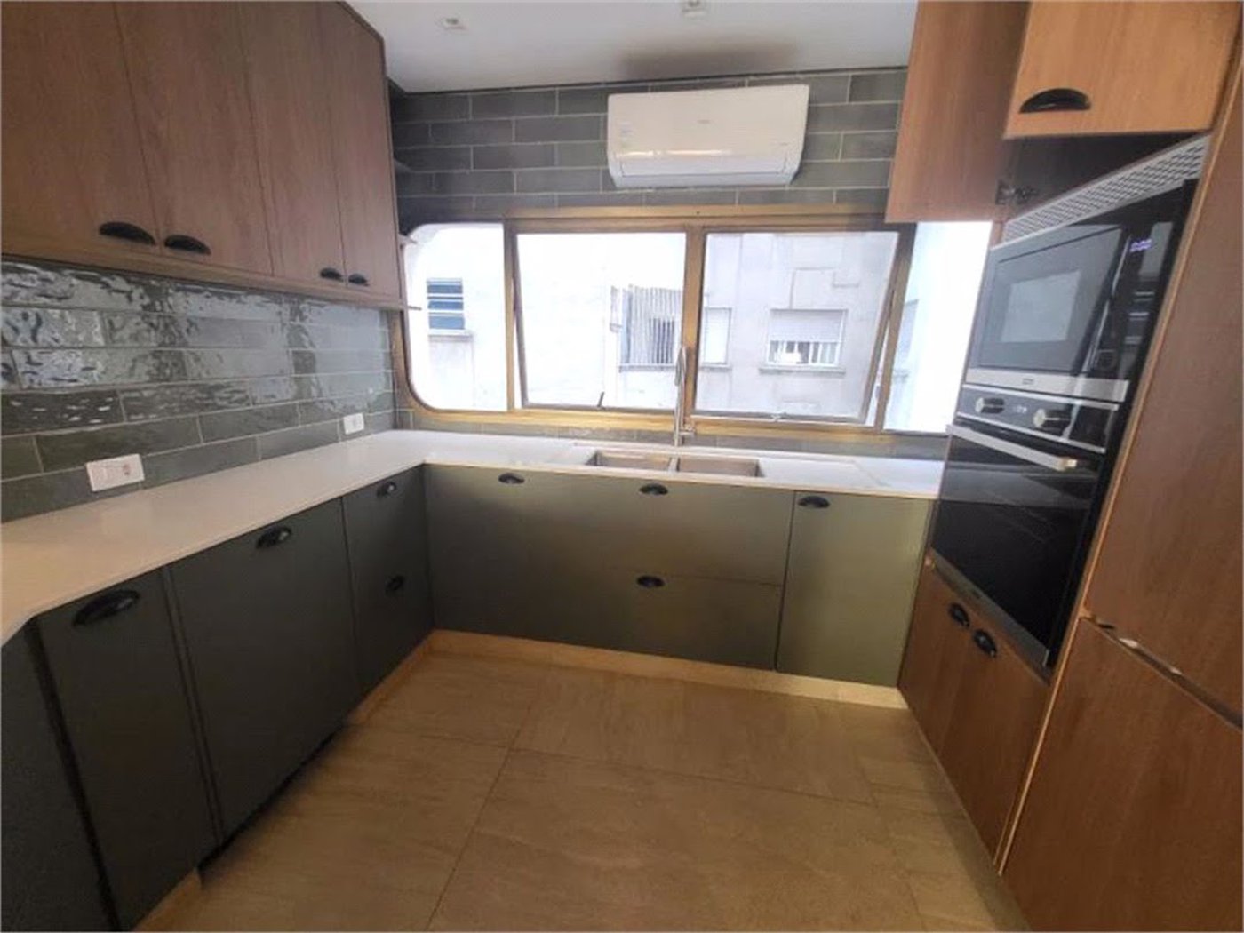 Apartamento Residencial à venda, Gonzaga, Santos - AP0849.