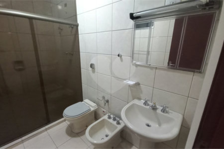 Casa para alugar com 3 quartos, sendo 1 suíte, em Jardim Bonfiglioli, São Paulo, SP