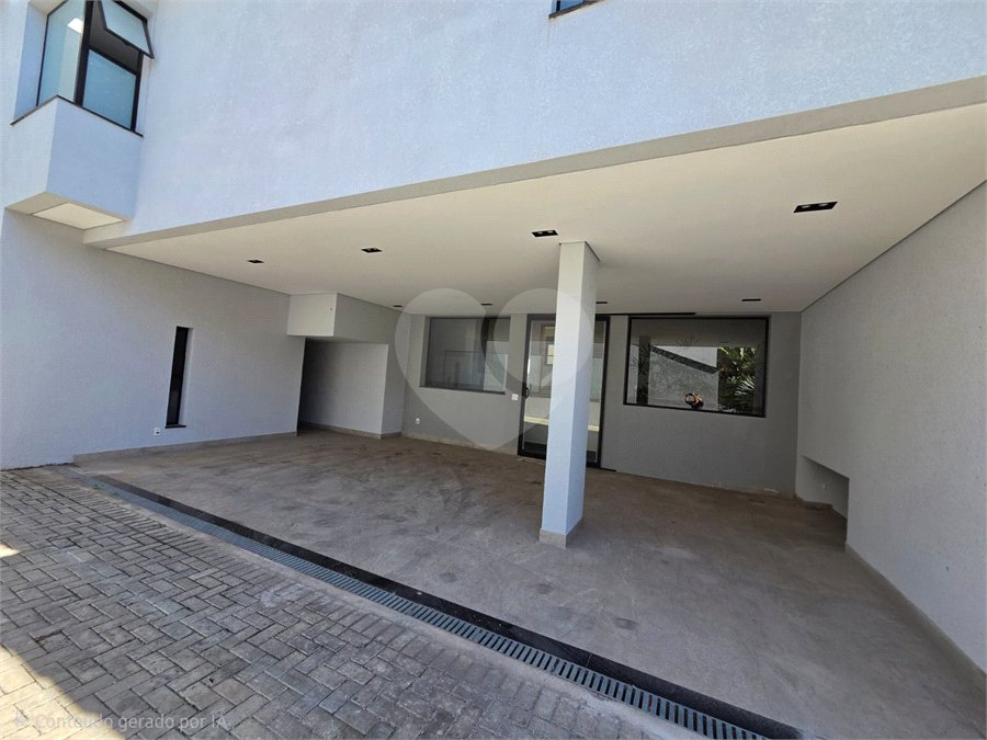 Casa à venda com 5 suítes no condomínio Fazenda Imperial, Sorocaba - SP