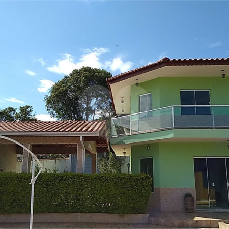 Chácara à venda com 3 quartos, sendo 2 suítes,  em Chácaras Fernão Dias, Atibaia, SP