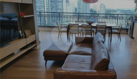 Apartamento para alugar com 3 suítes em Chácara Santo Antônio, São Paulo, SP