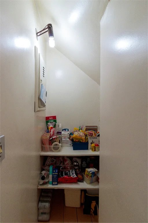 Casa à venda com 4 quartos, sendo 3 suítes, em Jardim Panorama, São Paulo, SP