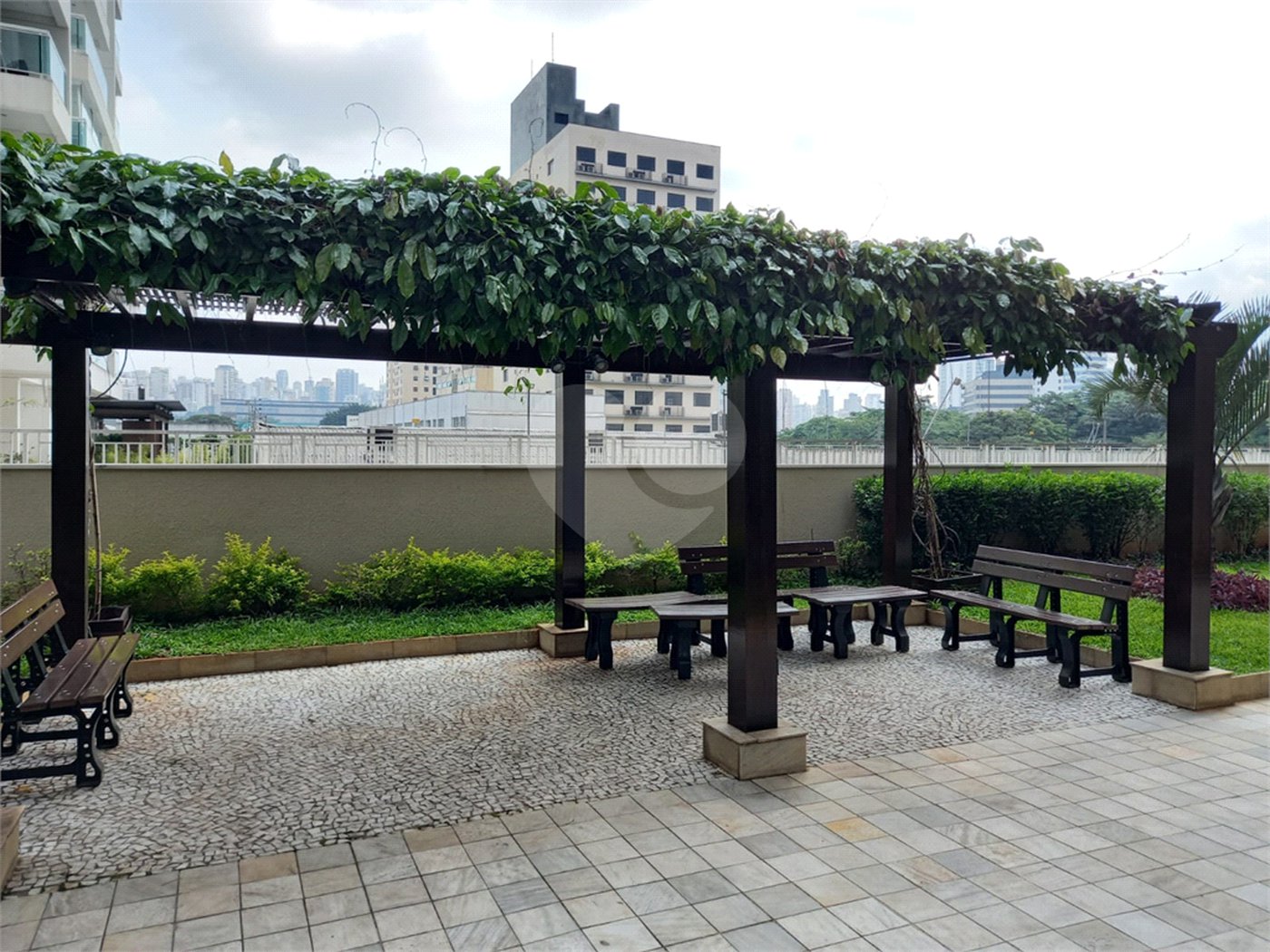 Apartamento à venda com 2 suítes em Barra Funda, São Paulo, SP