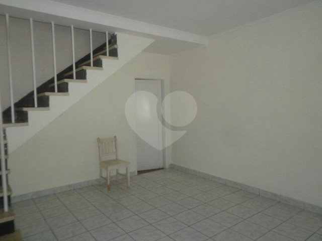 Sobrado à venda com 2 quartos em Santana, São Paulo, SP