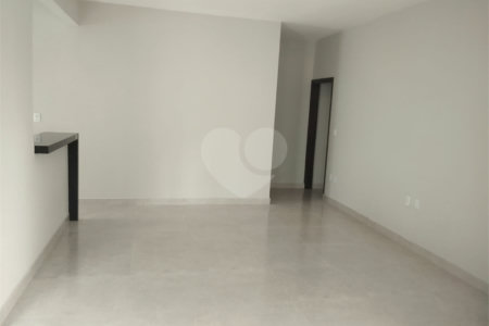 Casa Térrea à venda com 3 quartos, sendo 1 suíte, em Jardim Nova América, Araraquara, SP