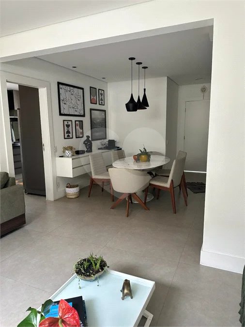 Casa à venda com 3 quartos, sendo 2 suítes, no condomínio Paulistano 2ª Fase, São Paulo - SP