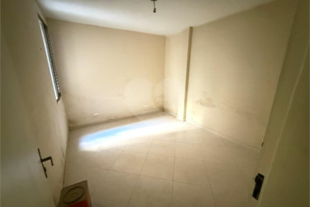 Prédio à venda com 9 quartos em Santana, São Paulo, SP