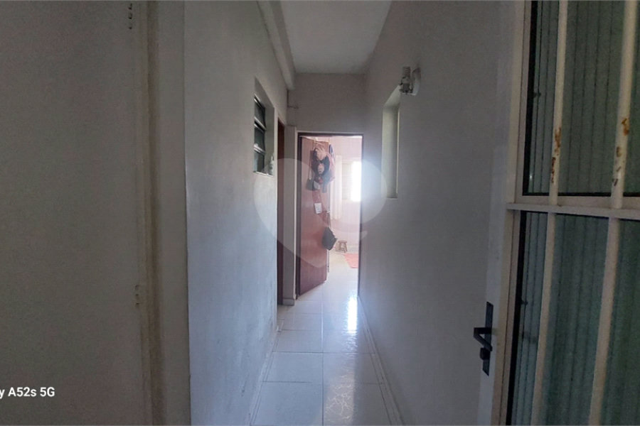 Casa à venda com 3 quartos, sendo 2 suítes, em Moinho, Mairiporã, SP