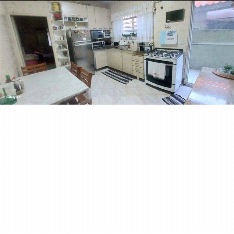 Sobrado à venda com 4 quartos, sendo 1 suíte,  no Brasilândia, São Paulo, SP