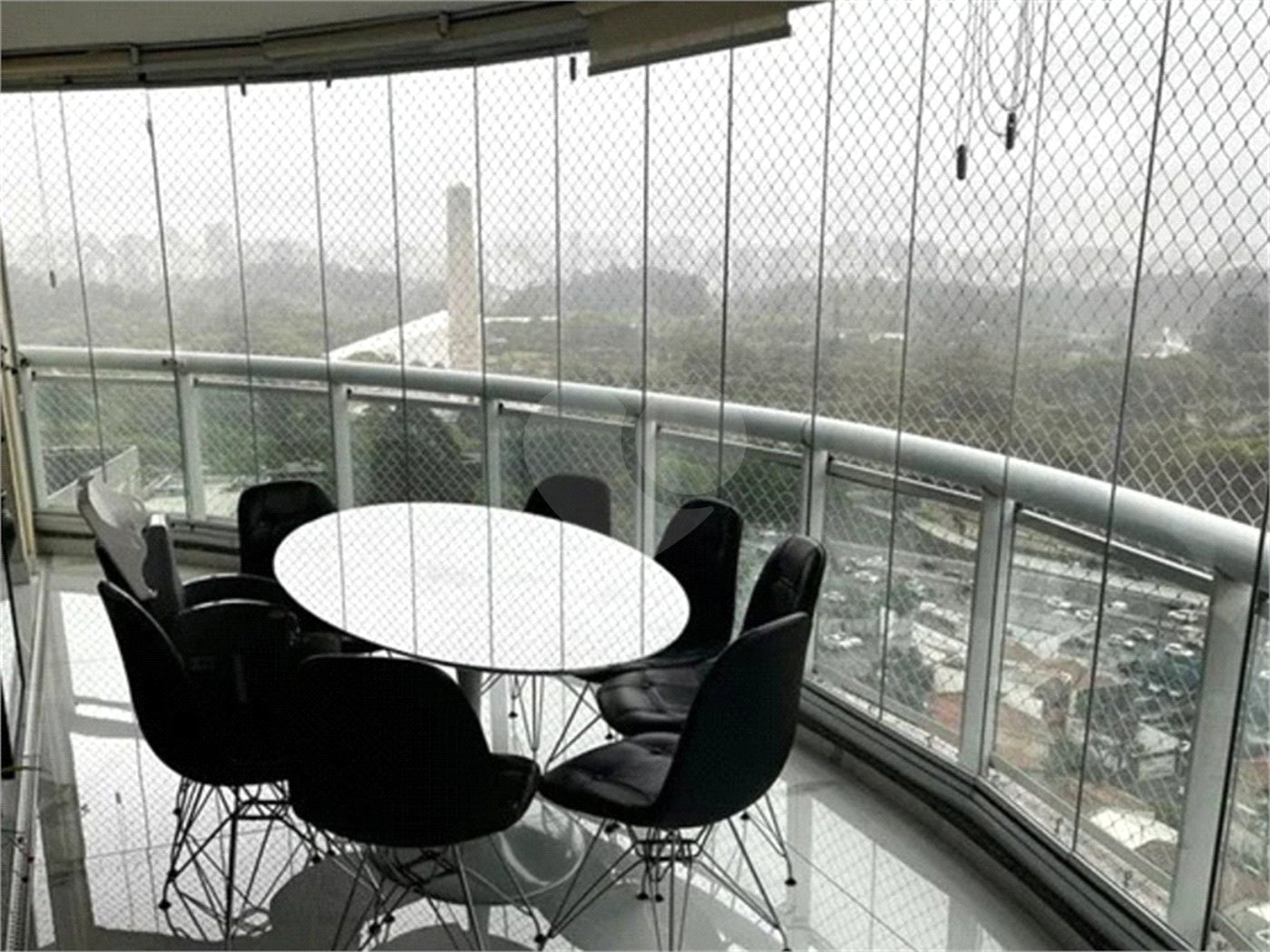 Apartamento de Alto Padrão à Venda na Vila Mariana com 190m², 3 Suítes e Vista para o Parque Ibirapuera
