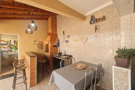 Casa à venda com 3 quartos, sendo 1 suíte,  no condomínio Reserva Ipanema I, Sorocaba - SP