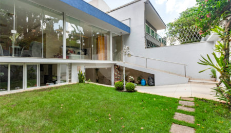Casa à venda com 4 suítes em Brooklin, São Paulo, SP