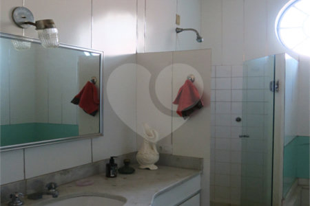 Casa à venda com 5 quartos, sendo 1 suíte, em Jardim Guedala, São Paulo, SP