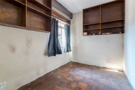 Casa Térrea à venda com 4 quartos, sendo 1 suíte, em Jardim Prudência, São Paulo, SP