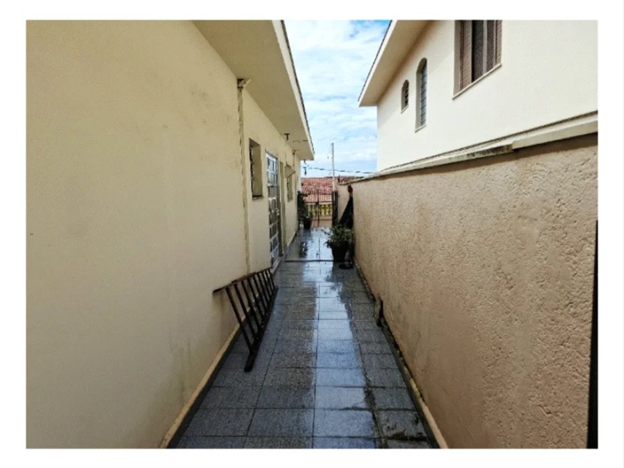 Sobrado à venda com 4 quartos, sendo 1 suíte, em Jardim Bonfiglioli, São Paulo, SP